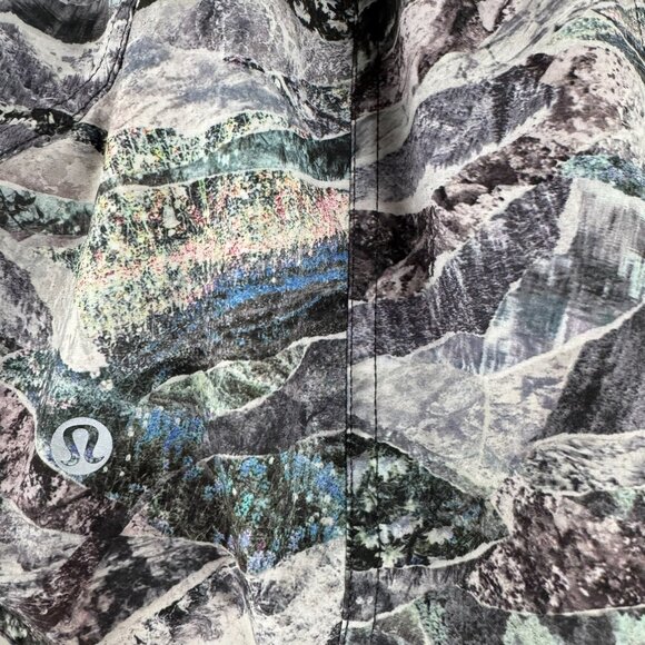 Lululemon Choose A Side Short 3" Size 4 Springscape Multi French Clay SS-1876 - Picture 4 of 10